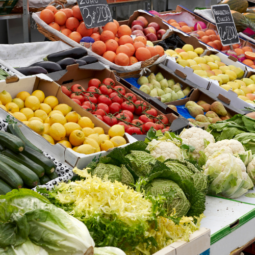 Ortofrutta con prodotti di qualitá a Como